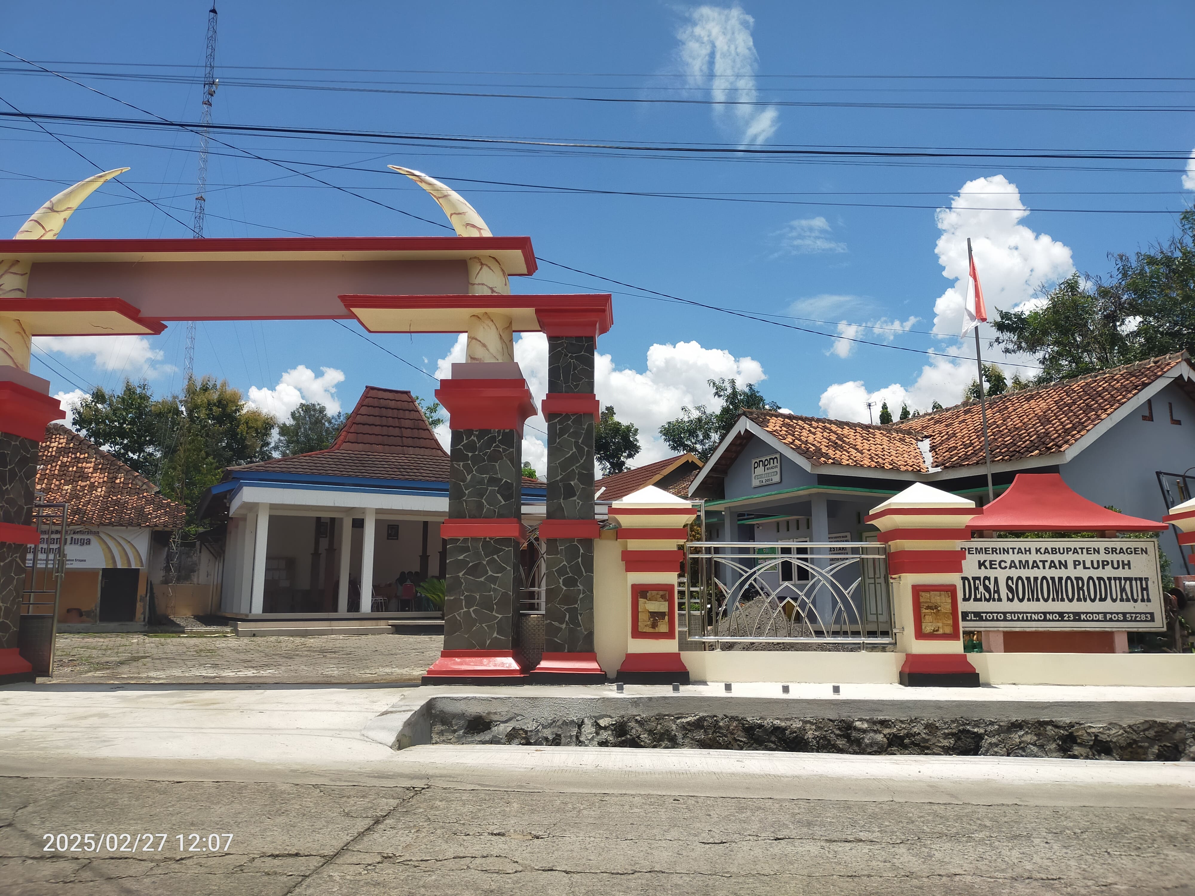 Kantor Desa Somomorodukuh